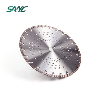 Factory Direct Sell 14 Inch Diamond Turbo Segmented Saw Blade for Cutting Reinforced Concrete